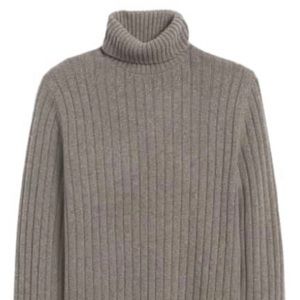 Banana Republic Men’s Heritage Ribbed Turtleneck Sweater